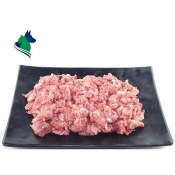 Barf Hähnchenfleisch mit Knochen und Knorpel gewolft